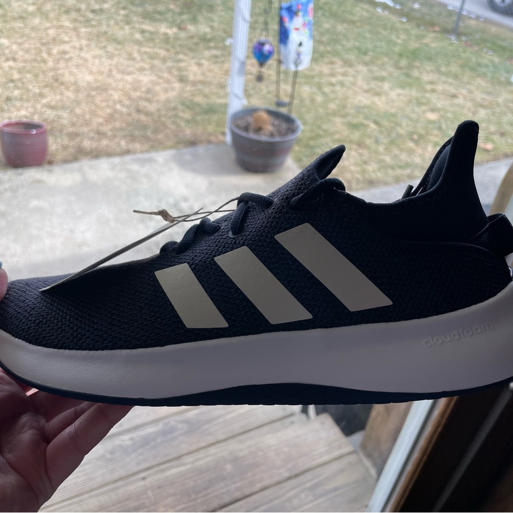 Women’s adidas navy tennis shoes